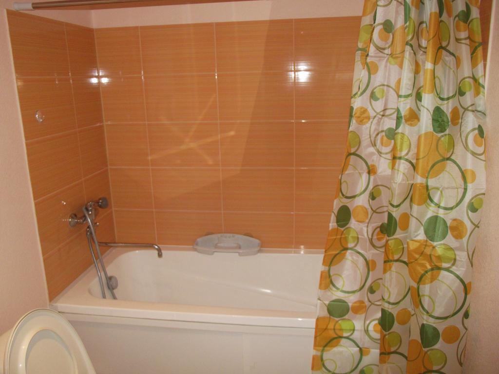 Petera Apartaments Ventspils Cameră foto